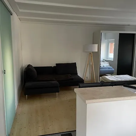 아파트 Studio-apartment Mit Separatem Eingang, 63qm 코부르크