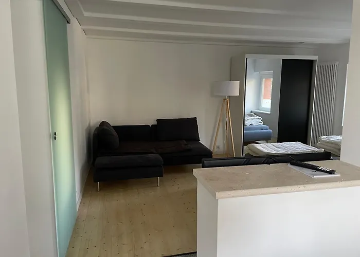 아파트 Studio-apartment Mit Separatem Eingang, 63qm 코부르크